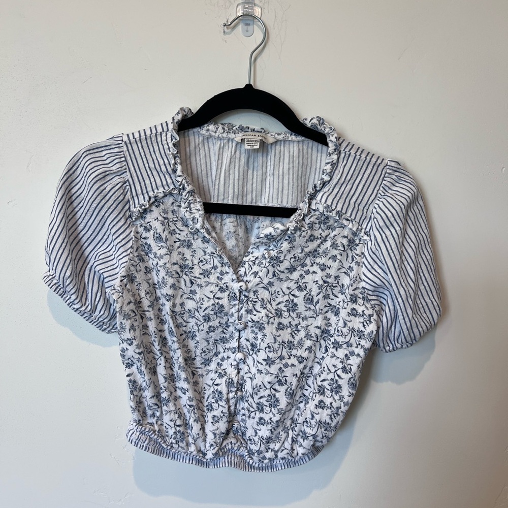 American Eagle Floral Striped Women's Crop Top Size XS Cotton Puff Sleeve